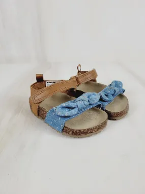 CARTERS DENIM & TAN SANDALS SIZE TODDLER 4 PRE-LOVED