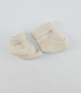 GAP IVORY KNIT BOOTIES 0-3M PRE-LOVED