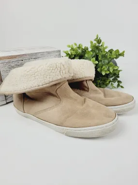 GAP TAN BOOTS SIZE 3Y PRE-LOVED
