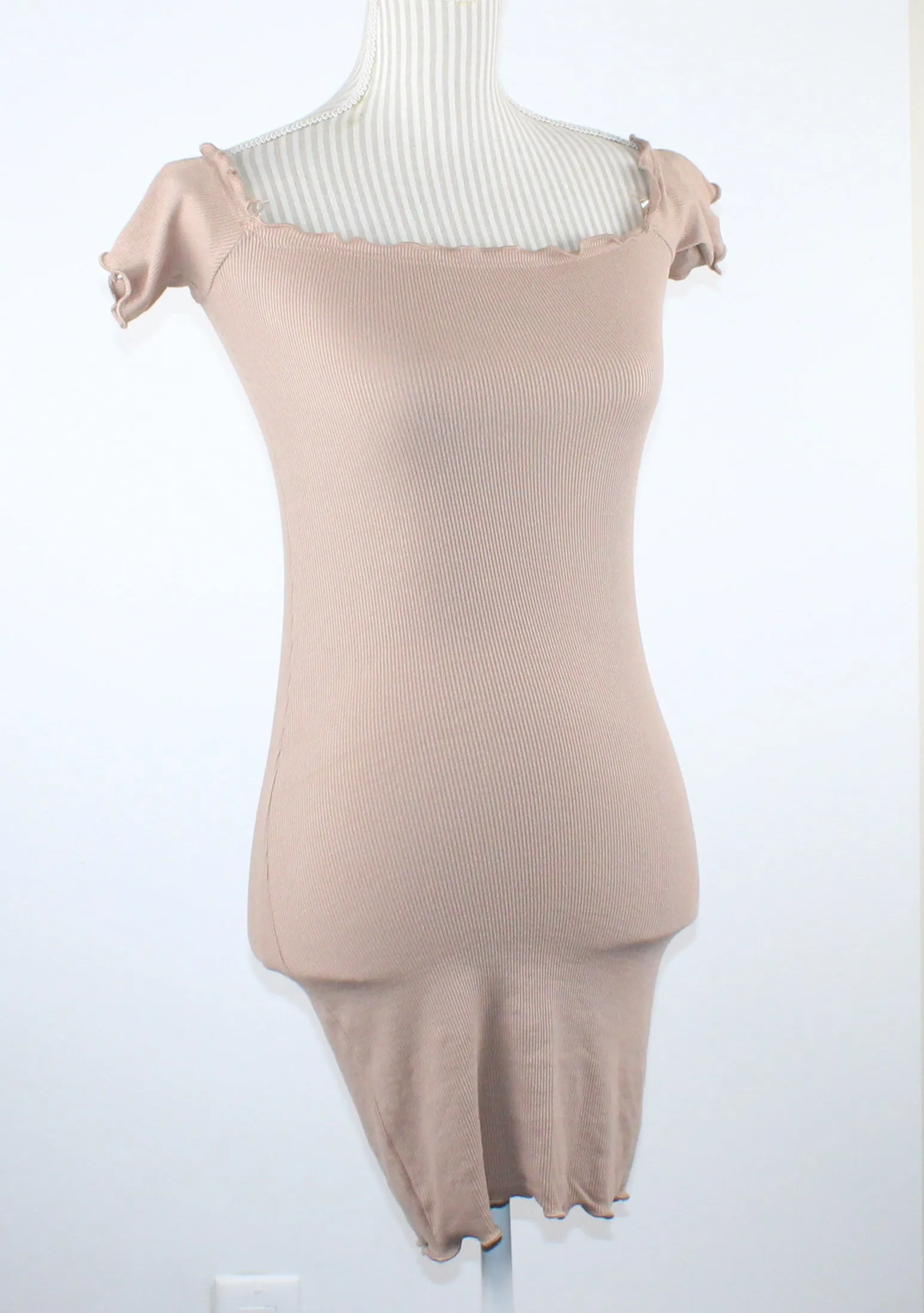 HEART HIPS TAN RIBBED DRESS LADIES SMALL PRE-LOVED