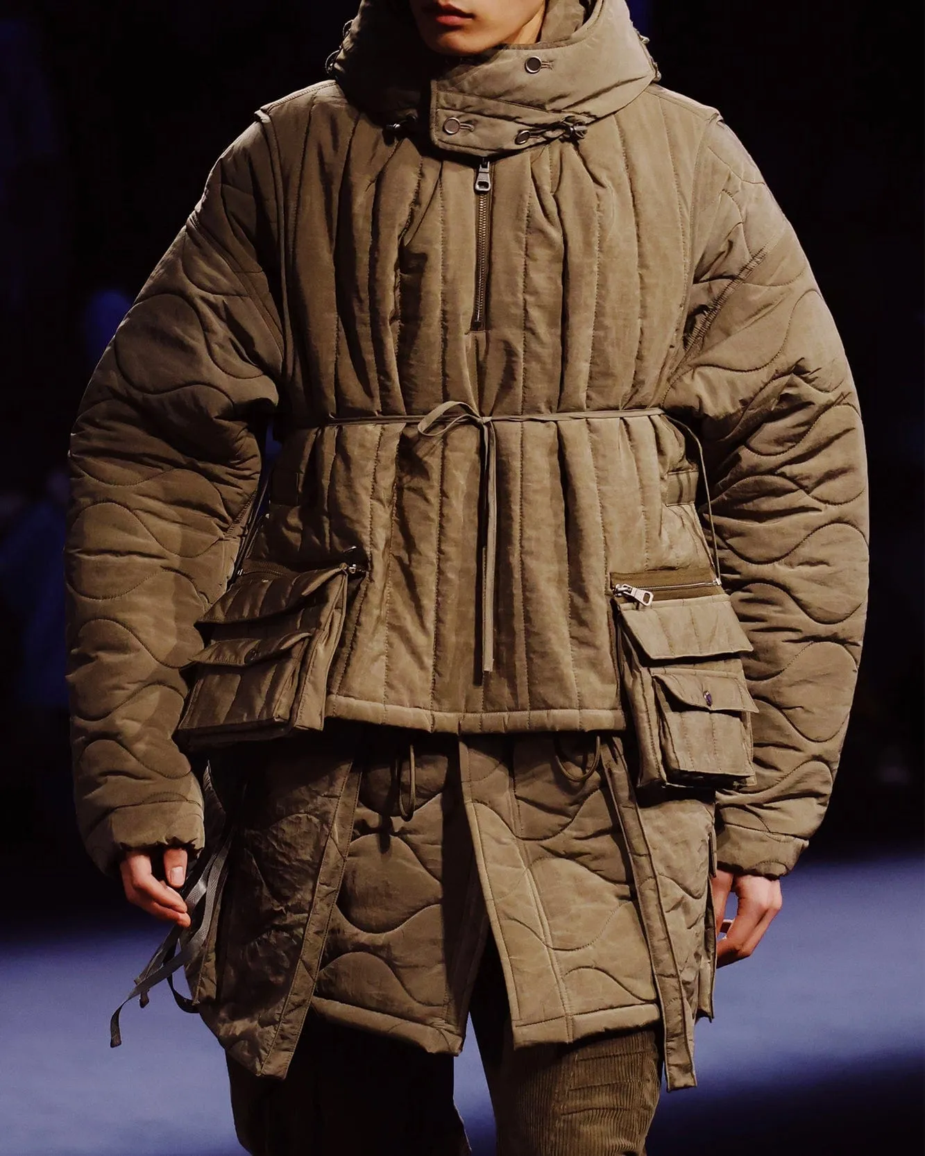 LACE-UP FISHTAIL PARKA awa638m(KHAKI)