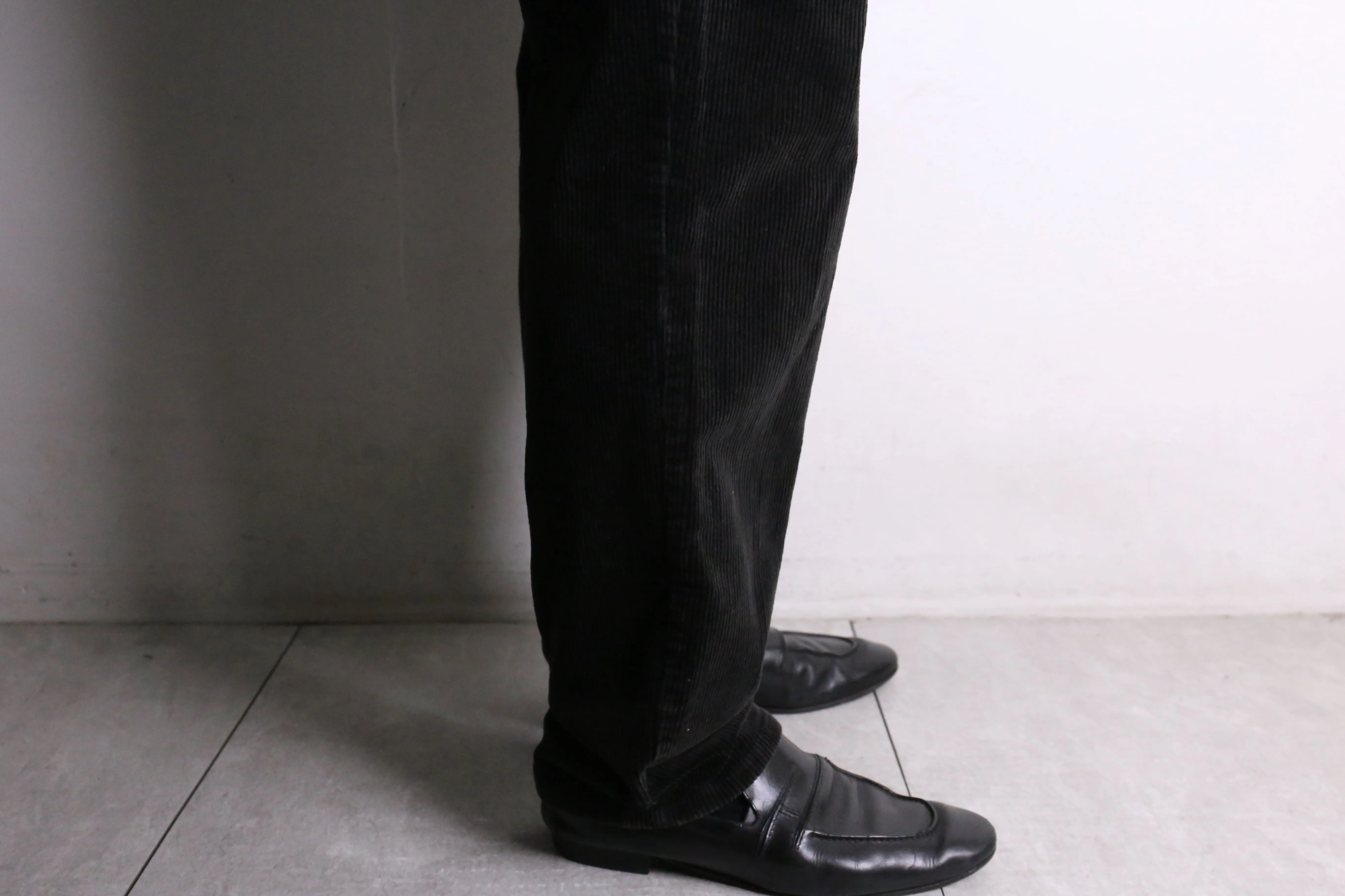 “LAUREN JEANS” black straight corduroy pants