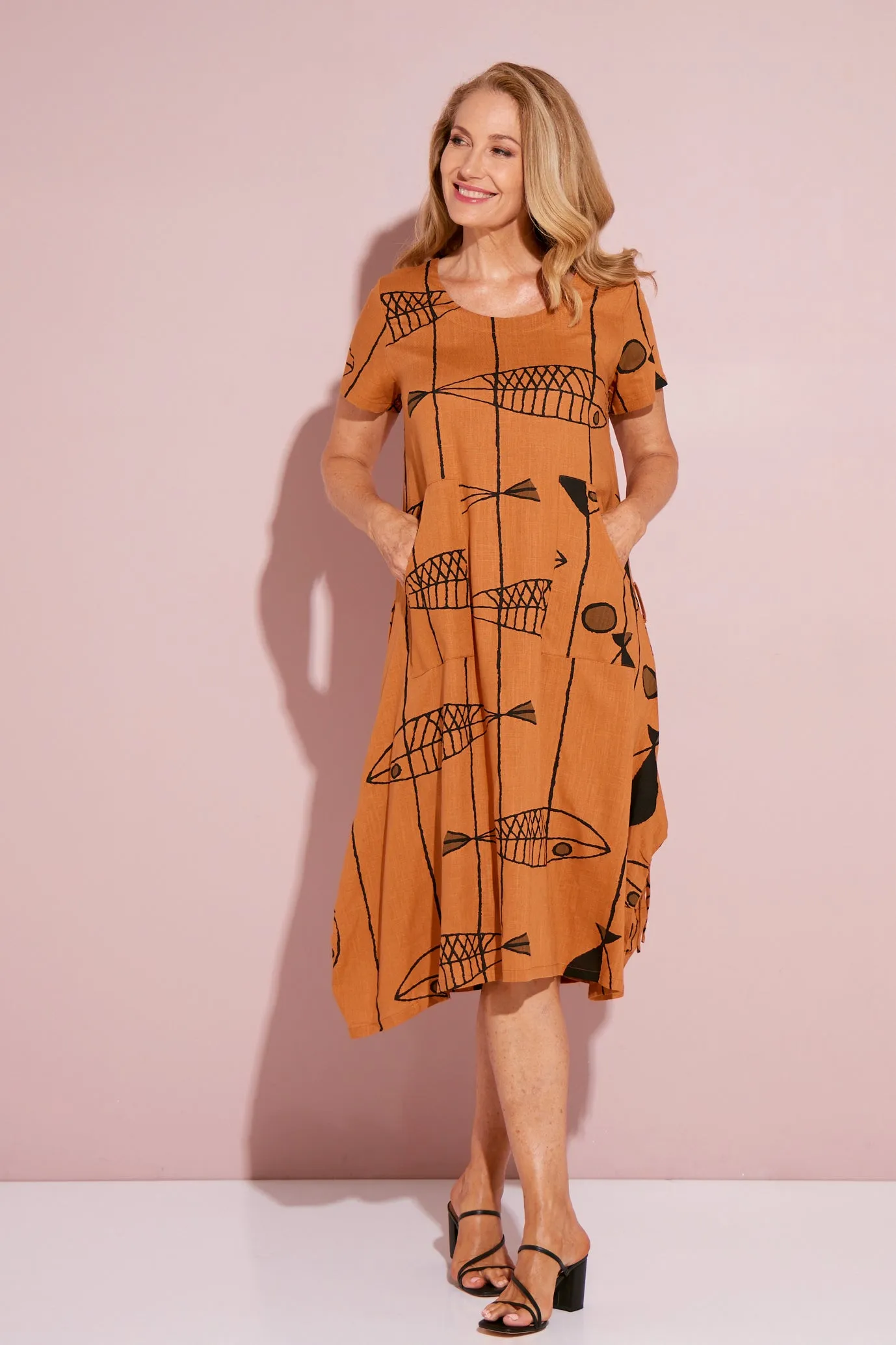 River Linen Dress - Tan Sea Life