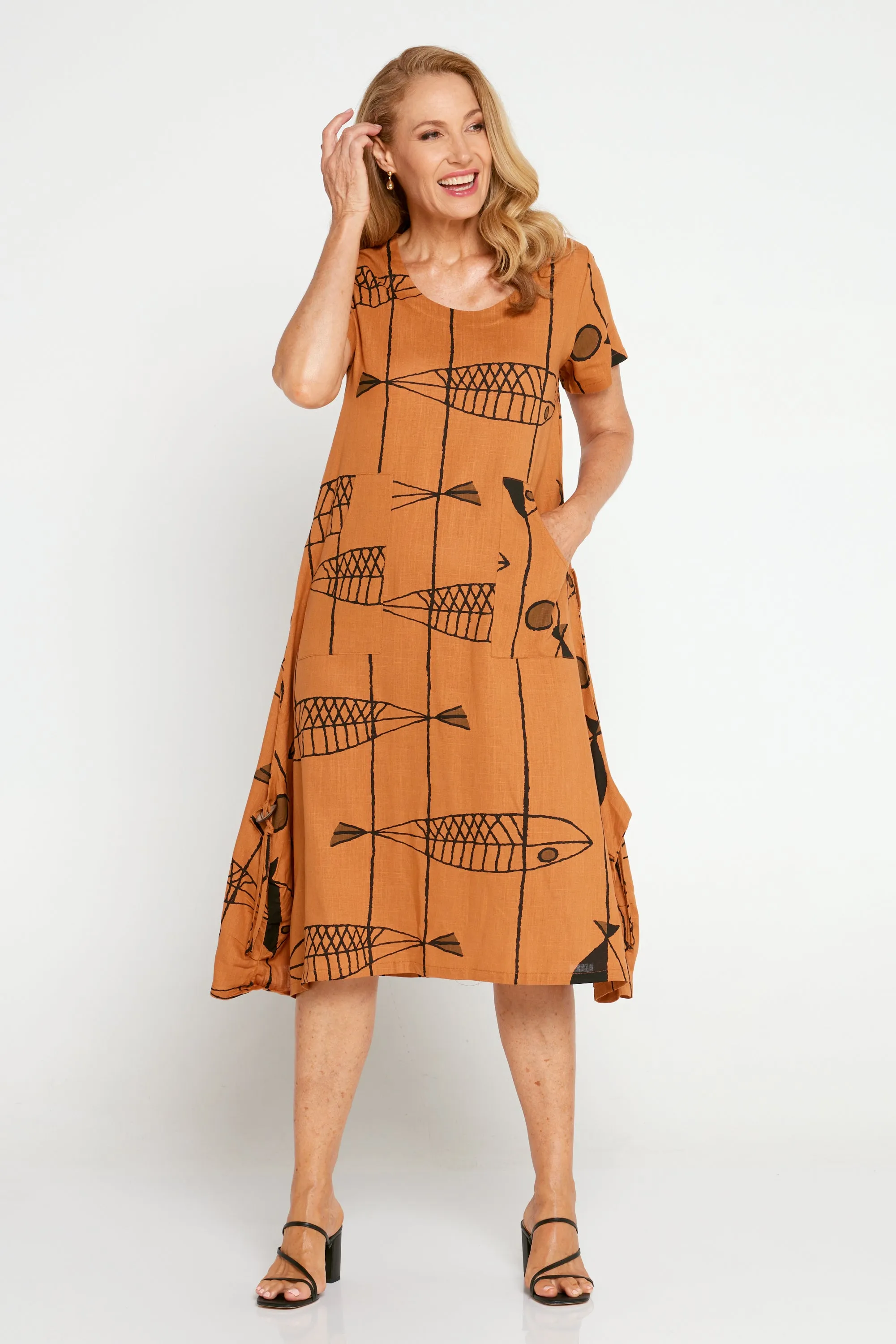 River Linen Dress - Tan Sea Life
