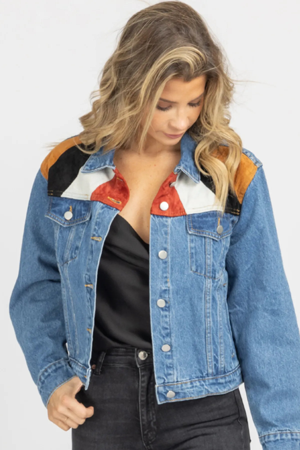 SUEDE PATCH RELAXED DENIM JACKET
