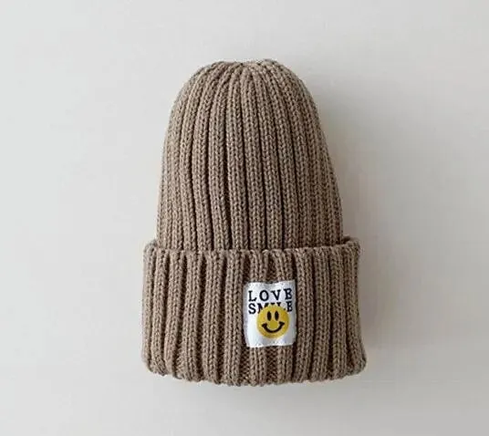 Toddler Ribbed Knit Beanie "LOVE SMILE"