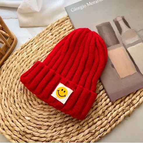Toddler Ribbed Knit Beanie "LOVE SMILE"