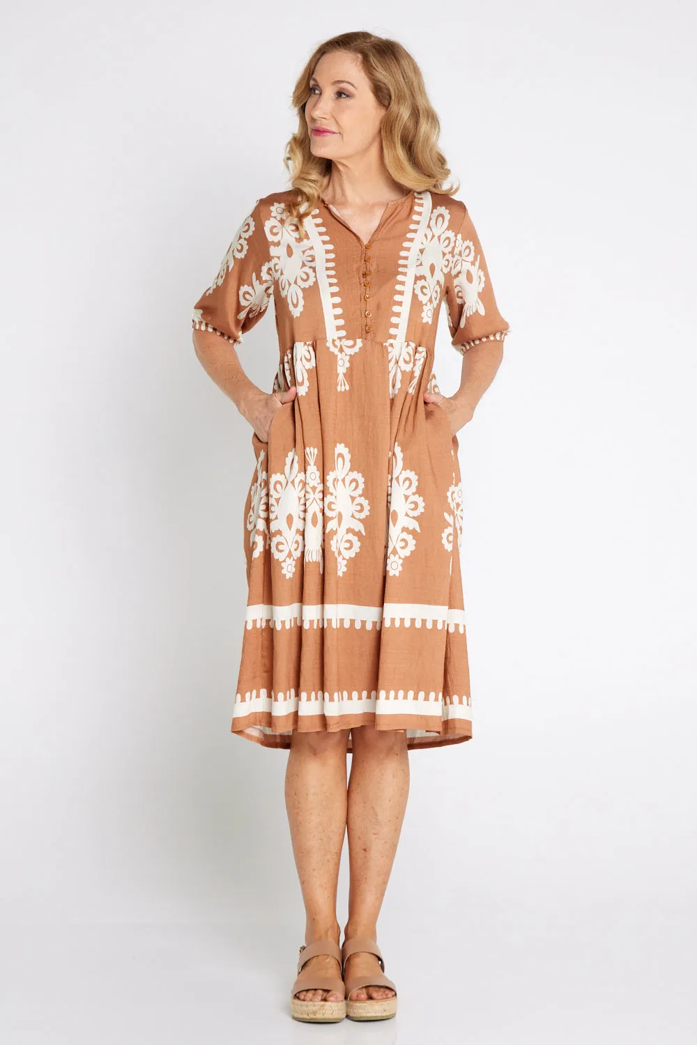 Zalara Dress - Tan Caramel/Cream