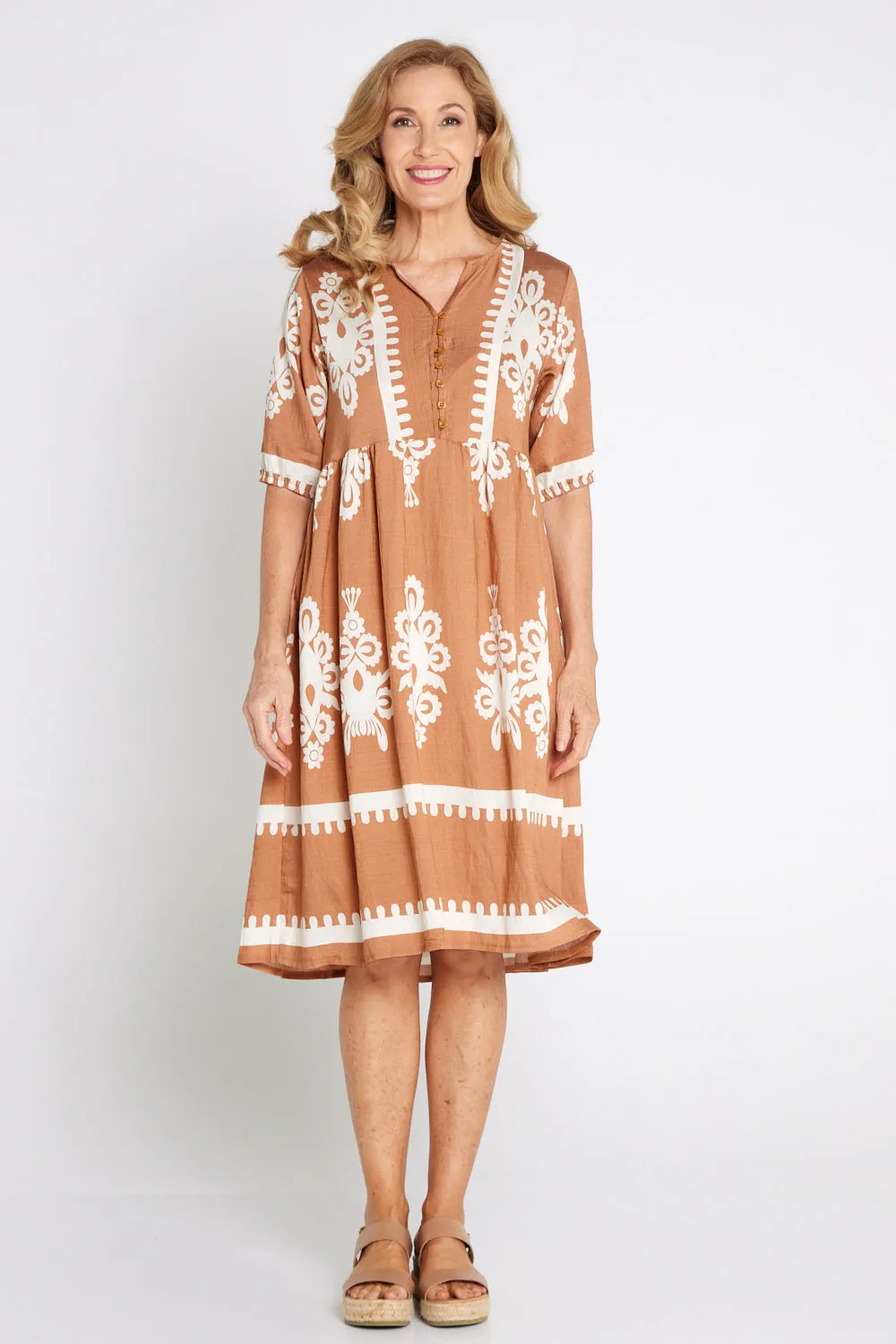 Zalara Dress - Tan Caramel/Cream