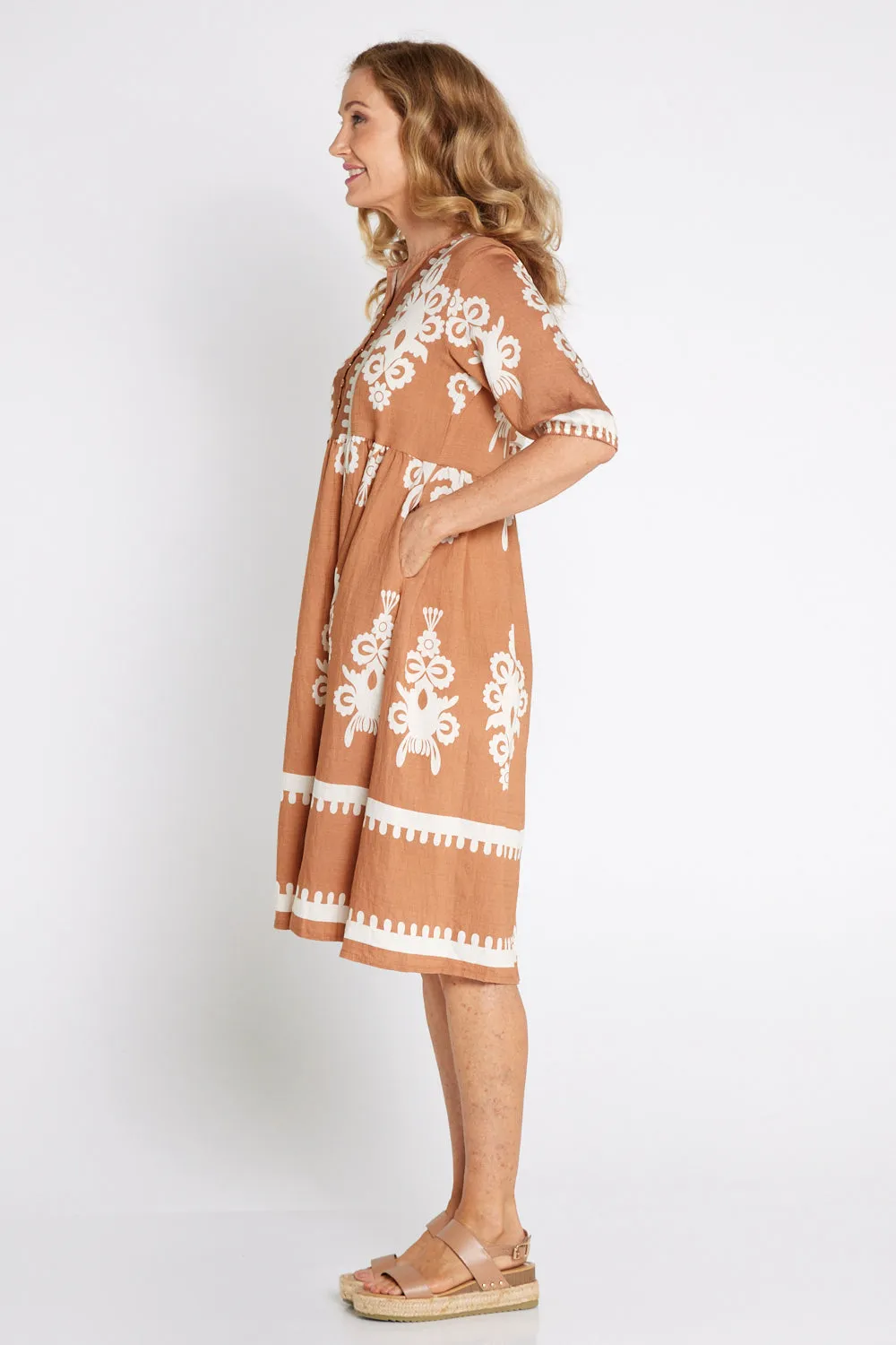 Zalara Dress - Tan Caramel/Cream